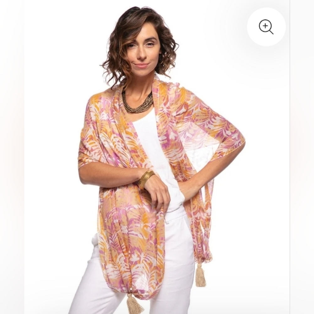 NWT Floral Shawl with Tassels